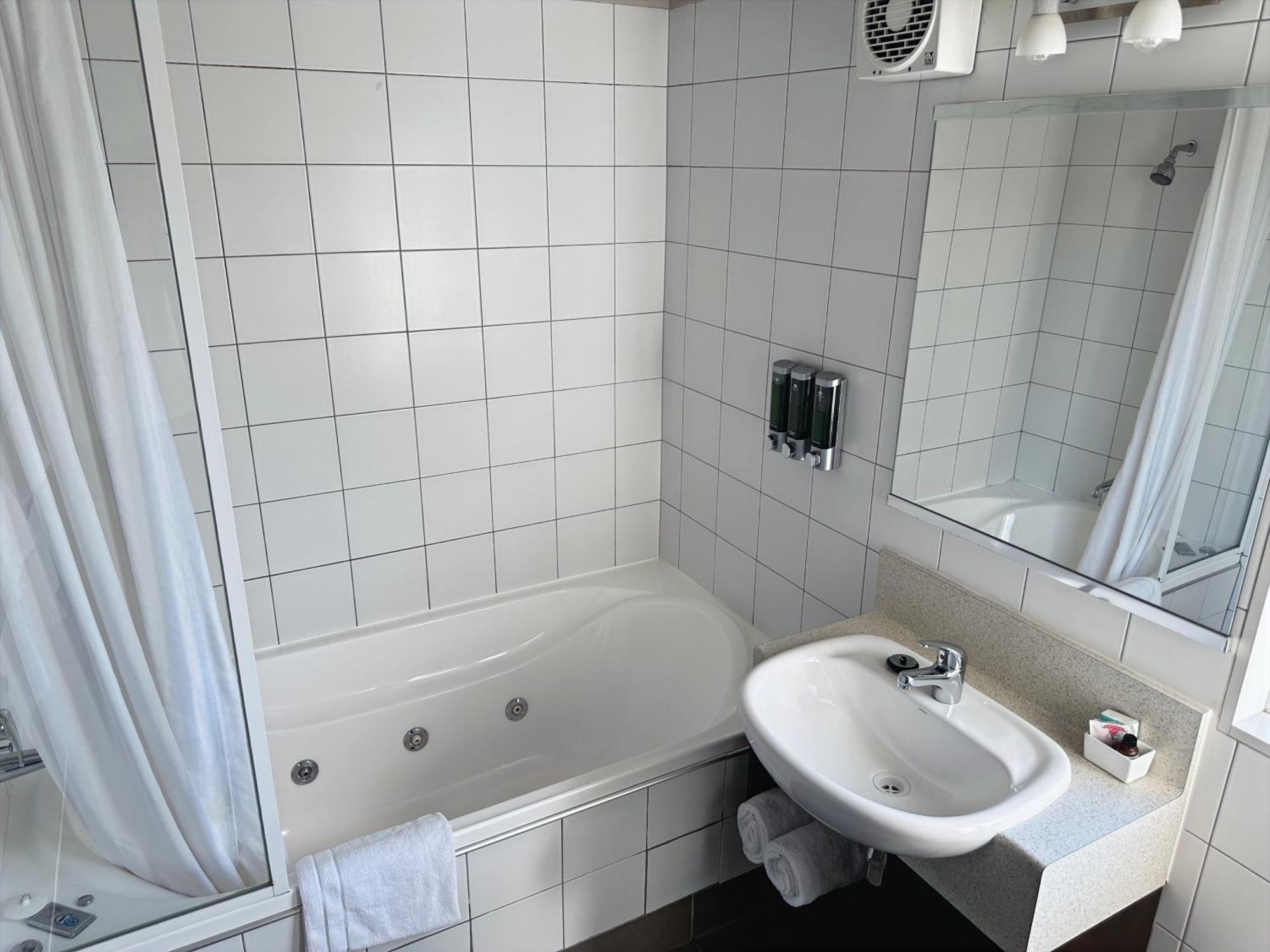 Arena Lodge Palmerston North Kültér fotó